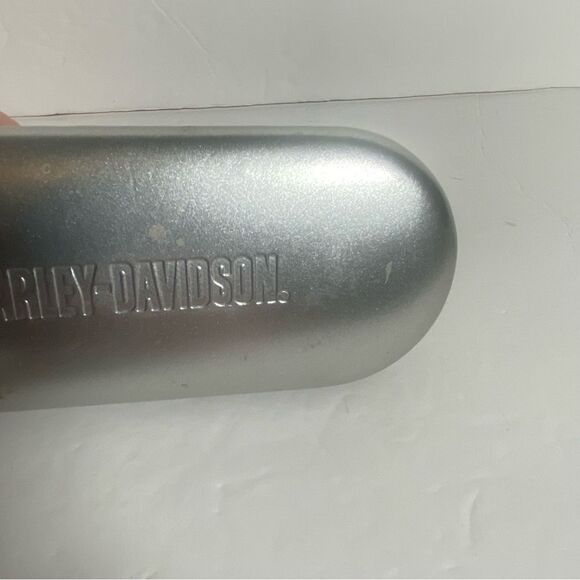 Harley-Davidson Silver and Black Hinged Hard Eyeglass Case - Picture 11 of 12